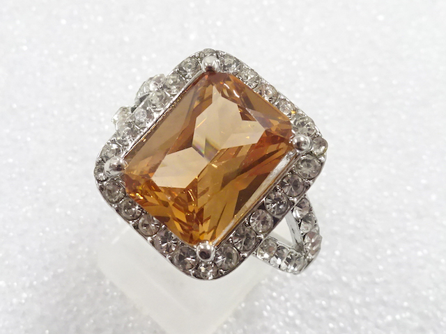 Japanese Kimono / Antique Accessories Metal